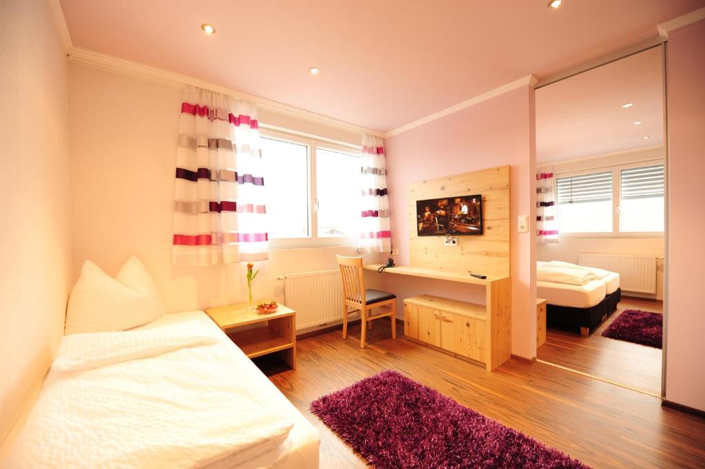 Hotel Gasthof Zum Schwanen Reutte Εξωτερικό φωτογραφία